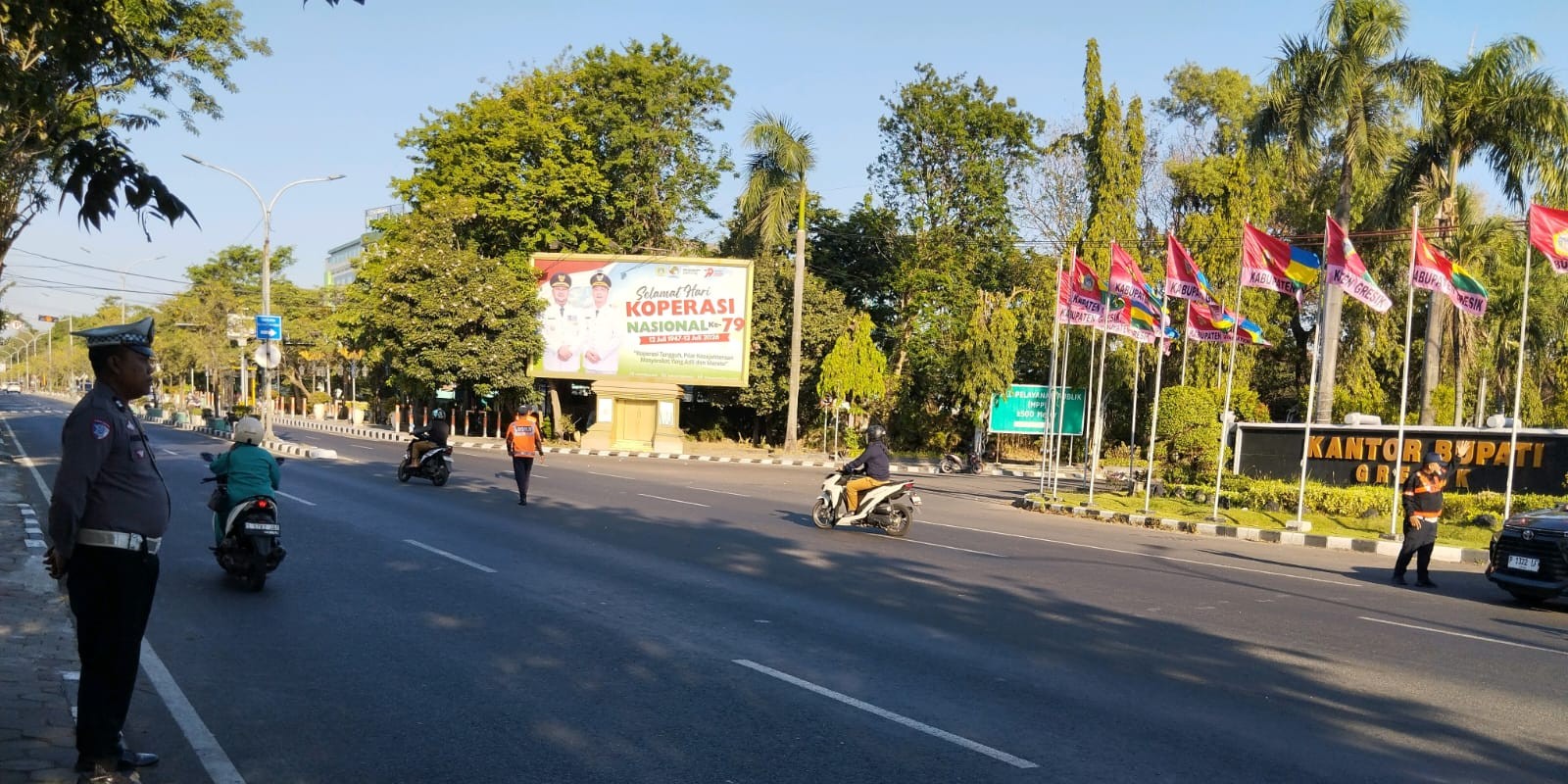 Dari Penertiban Truk hingga Pemeliharaan PJU: Langkah Konsisten Dishub Gresik Jaga Kelaikan Jalan